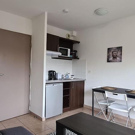B210 Appartement Disneyland Paris Parking Et Wifi Montévrain Dış mekan fotoğraf