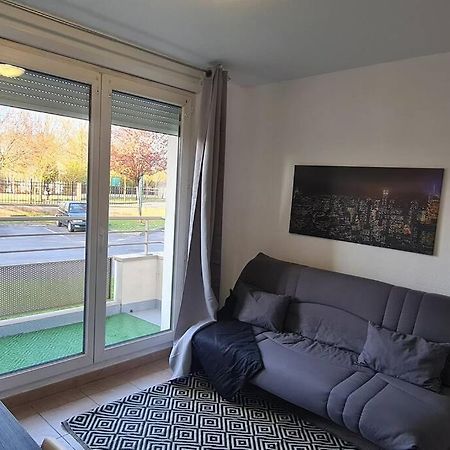 B210 Appartement Disneyland Paris Parking Et Wifi Montévrain Dış mekan fotoğraf